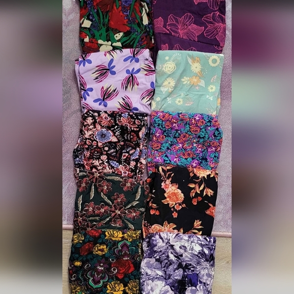 Buy 5 Get One FREE - LuLaRoe OS Leggings - 99 Pairs Colorful Variety - Picture 8 of 16